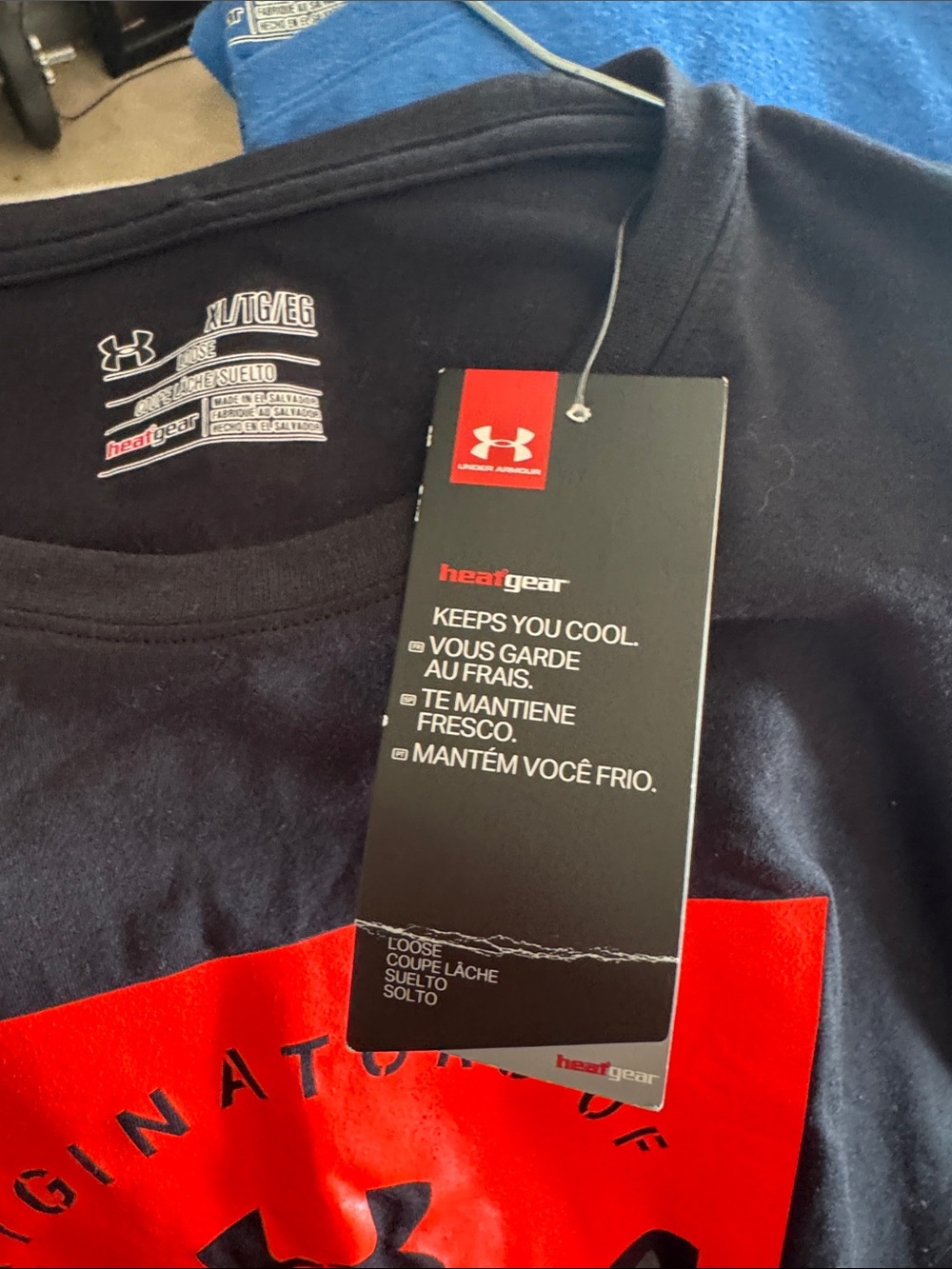 Under Armour Black Short-Sleeve Graphic Logo Tee with Red Accent NWT! - Picture 4 of 4